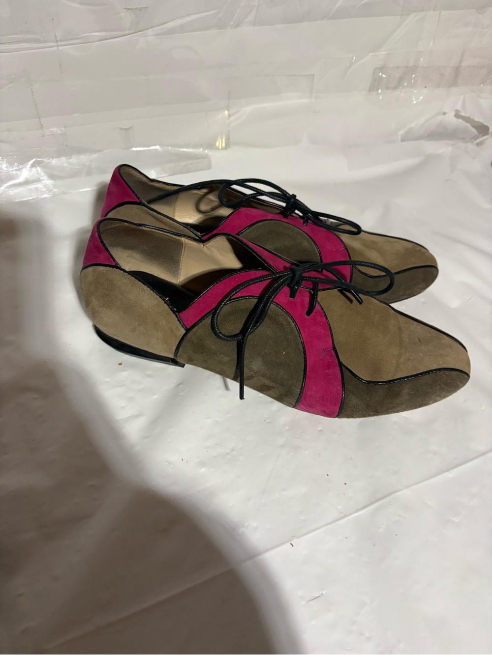 Ask Alice beautiful Women's Suede Lace-Up Flats in Olive and Fuchsia